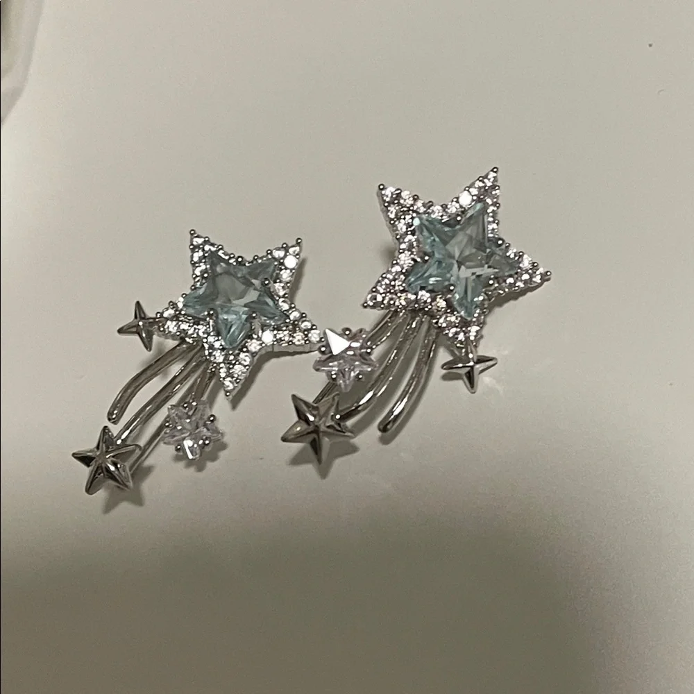 Zirconia Star Silver Starburst Earrings Crystal blue topaz